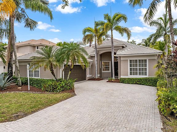 4th image of 7031 NW 111th Terrace