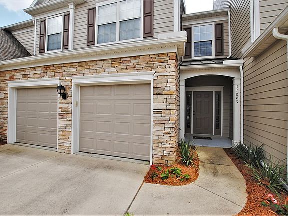 2nd image of 11089 Castlemain Cir S