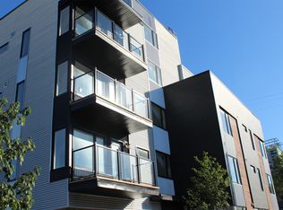 220 Lebreton St N #2, Ottawa, ON K1R7J1