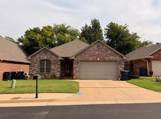 5821 NW 127th St, Oklahoma City, OK 73142