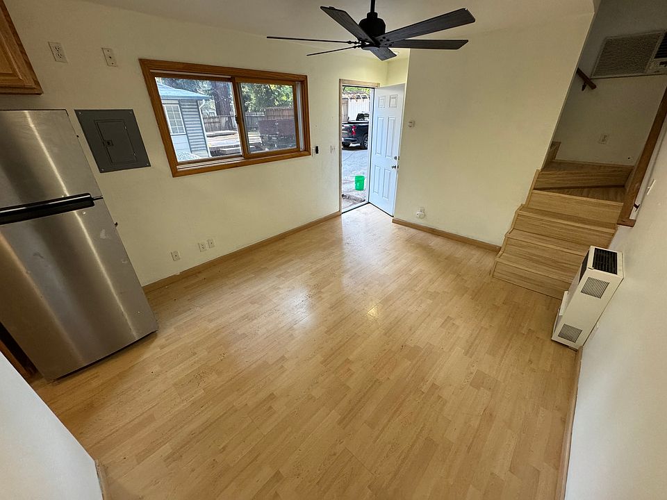 1st image of 11258 Center St #B