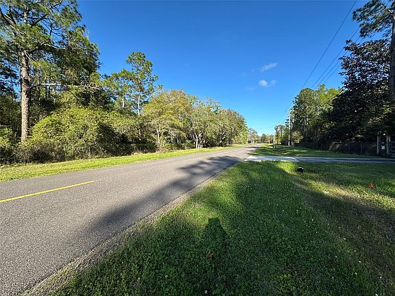 3rd image of 25-27 Radio Ave