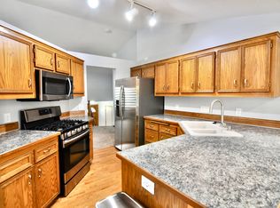 8275 174th St W, Lakeville, MN 55044