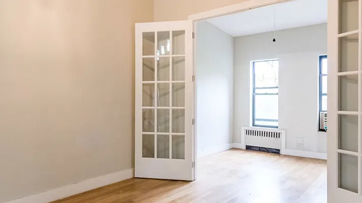 Rented by Nooklyn NYC LLC | media 41