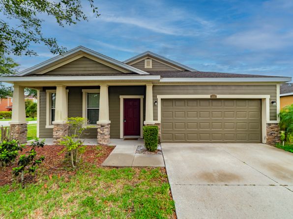 12202 Fairlawn Dr