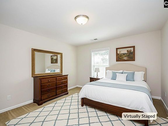 4th image of 140 Whitton Ct
