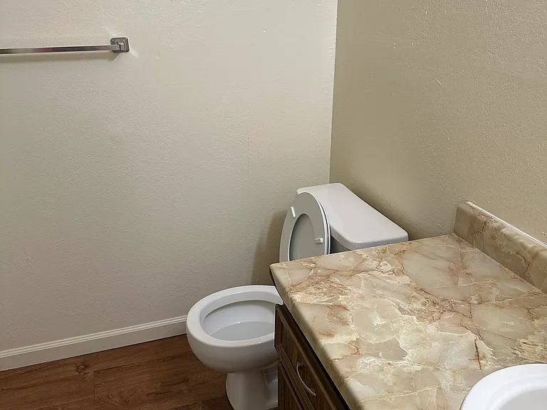 3467 N Marks Ave #102 — Photo 17