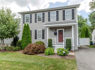 37A Union St, Lincoln, RI 02865