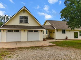 16805 Hummingbird Ln, Cottonwood, CA 96022