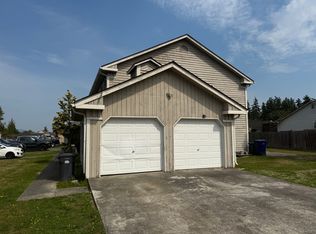 518 S 20th St #B, Mount Vernon, WA 98274