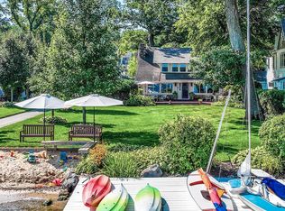 N1605 Sybil Ln, Fontana, WI 53125