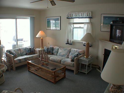 1st image of 4659 West Ave