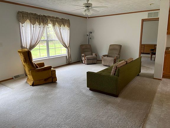 4th image of 2308 Meridian Rd
