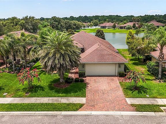 2nd image of 64 ARENA LAKE DRIVE