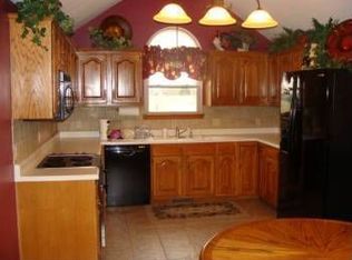 100 W Stan Harriman Blvd, Strafford, MO 65757