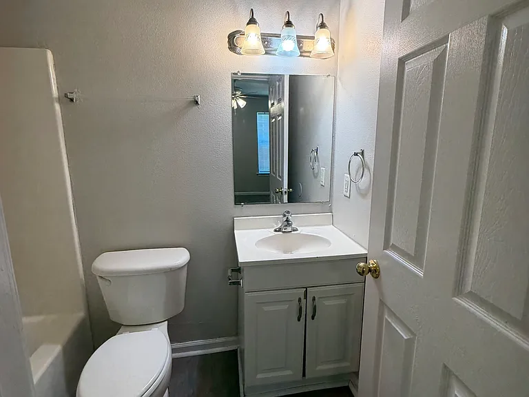 707 E Lawnwood Ave — Photo 20