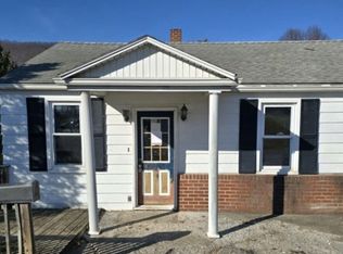 112 Summit St, Everett, PA 15537