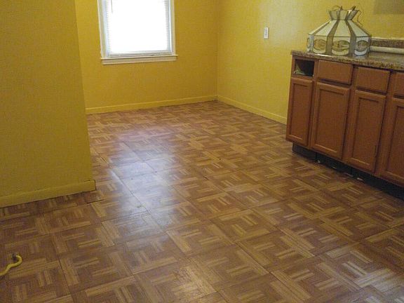 3rd image of 6795 Woodmont Ave