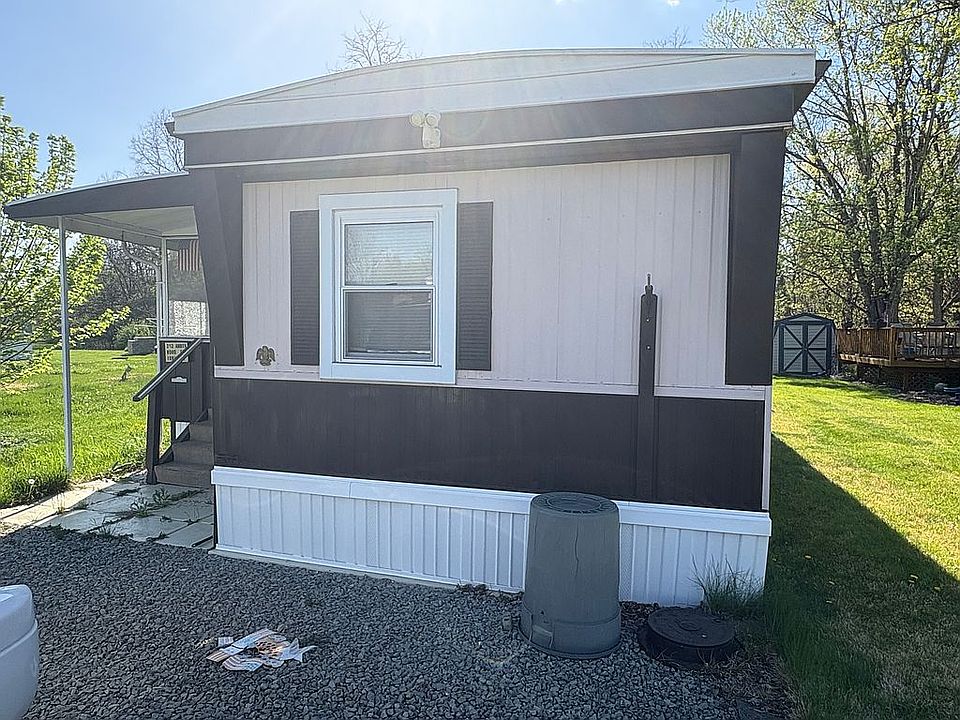 1st image of 212 Amberwood Dr