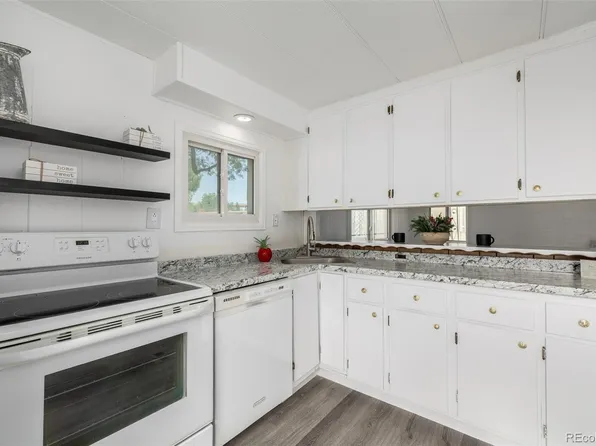 8201 S Santa Fe Drive LOT 15, Littleton, CO 80120