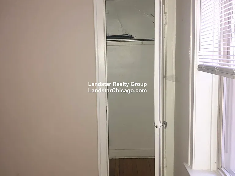 4265 W Addison St #1 — Photo 3