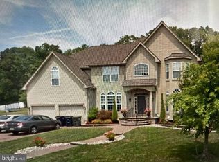 1123 Monet Ct, Williamstown, NJ 08094