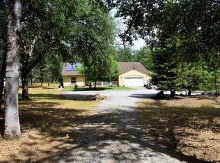 14033 Villa Walsher Ln, Redding, CA 96003