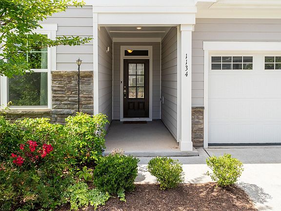 2nd image of 1134 Shellbank Dr