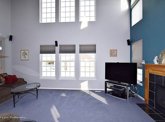 4th image of 2401 Moutray Ln