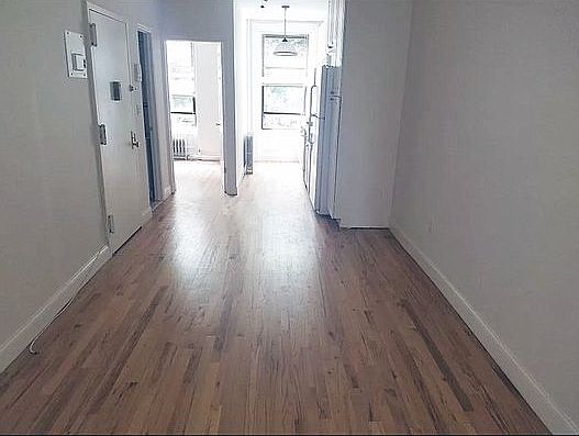 3rd image of 410 E 119th St APT 3
