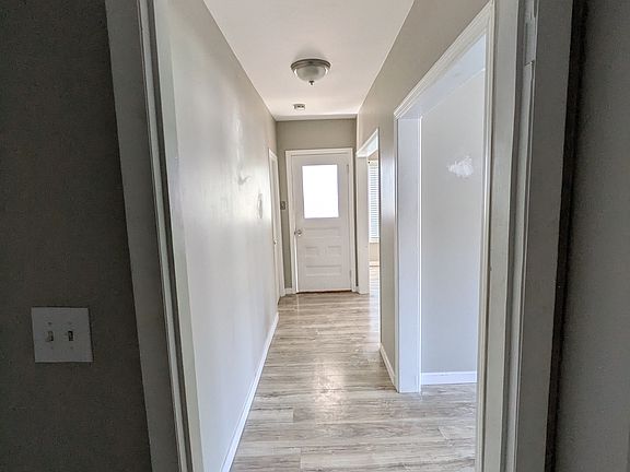 5th image of 27 McKinley Rd