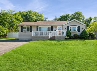 43 Neptune Ave, East Patchogue, NY 11772