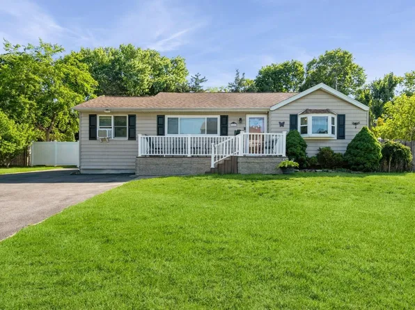 43 Neptune Avenue, East Patchogue, NY 11772