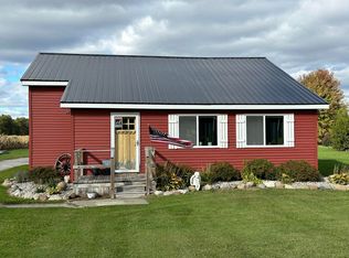 8854 Gary Rd, Chesaning, MI 48616