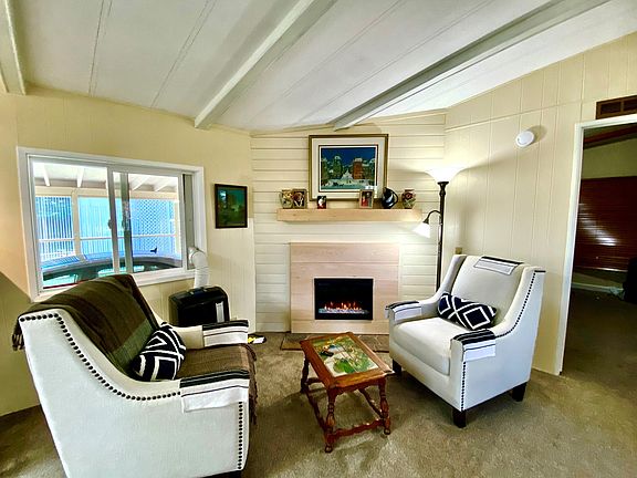 2nd image of 1001 15th St #123