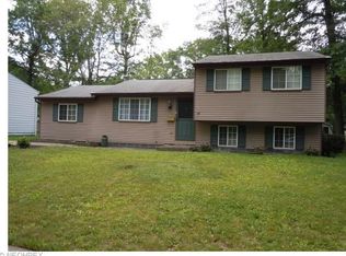 3559 Dunstan Dr NW, Warren, OH