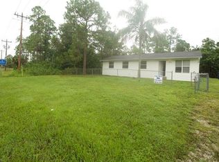 1102 W 10th St, Lehigh Acres, FL 33972