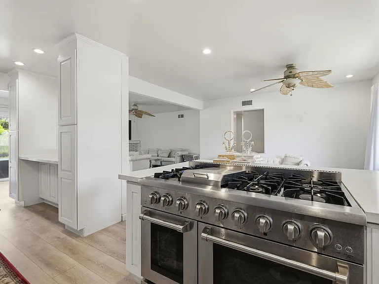 3448 Big Springs Ave — Photo 8