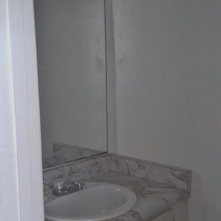5th image of 3912 Crayrich Cir #C-5