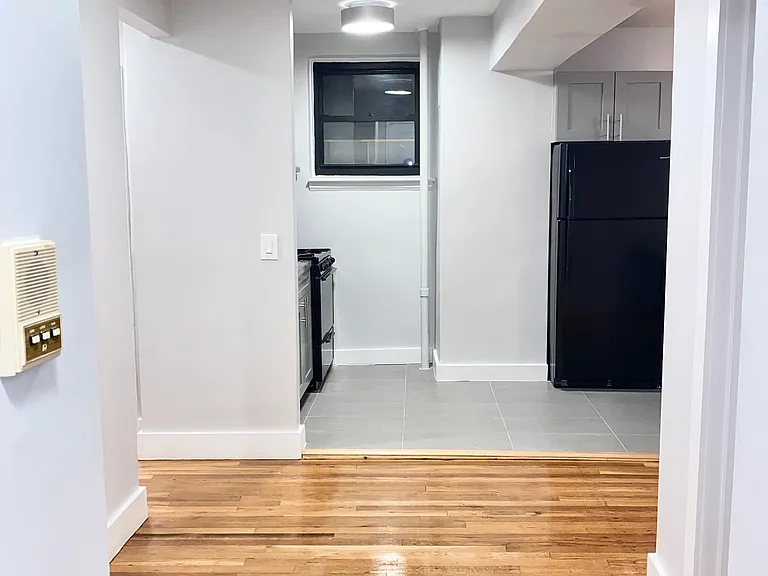 1622 Ocean Pkwy #3A — Photo 4