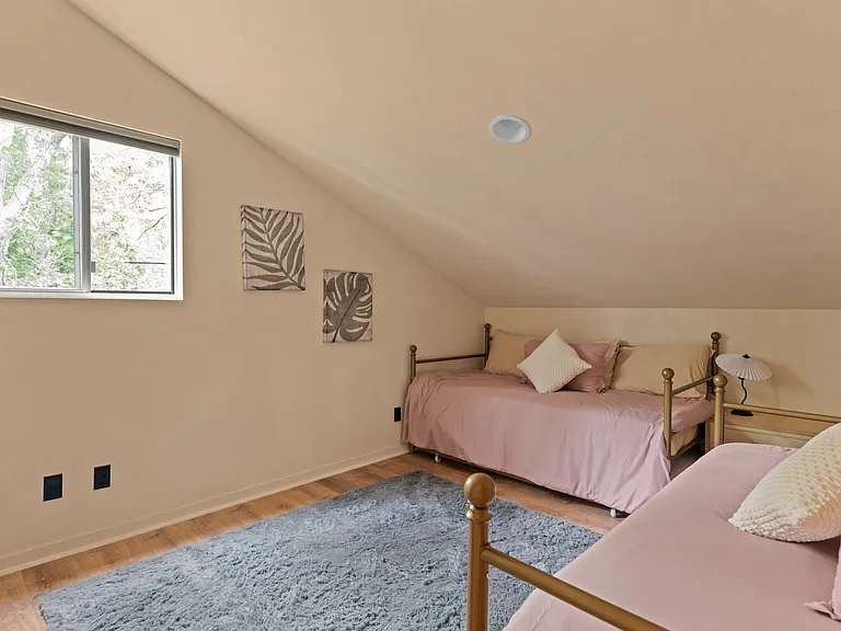 58 Homewood Dr — Photo 24