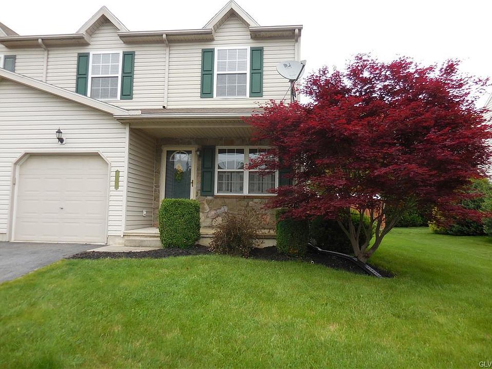 1st image of 125 Jeffrey Ln