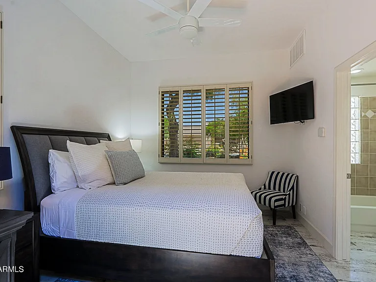 33690 N 71st Way — Photo 36