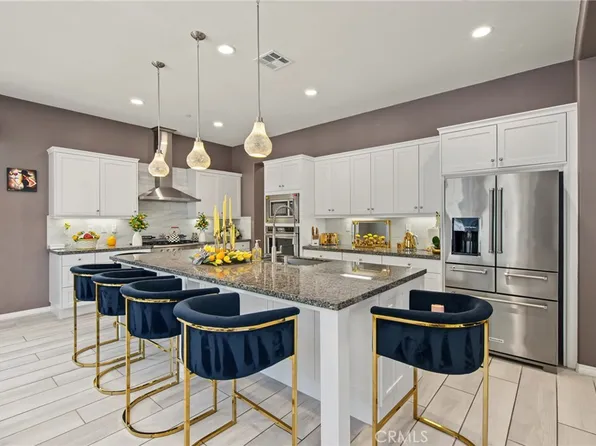 27681 Turnleaf Ct, Santa Clarita, CA 91350
