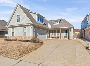 10230 Evergreen Manor Cv, Lakeland, TN 38002