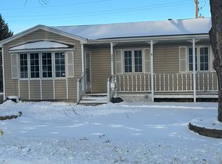 357 Joy Dr, Waterloo, IA 50701