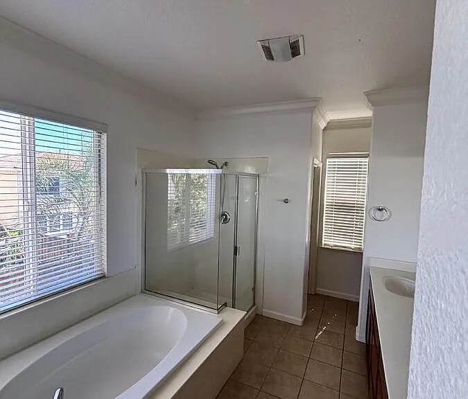 1247 Jewel Flower Dr — Photo 13