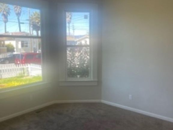 3rd image of 123 W Lake Ave