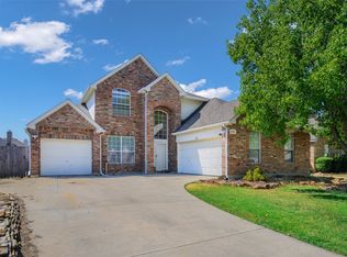 3920 Lakeside Dr, The Colony, TX 75056