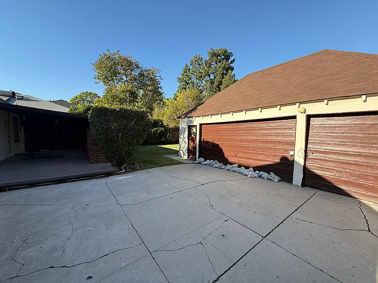 2516 Lyric Ave — Photo 20